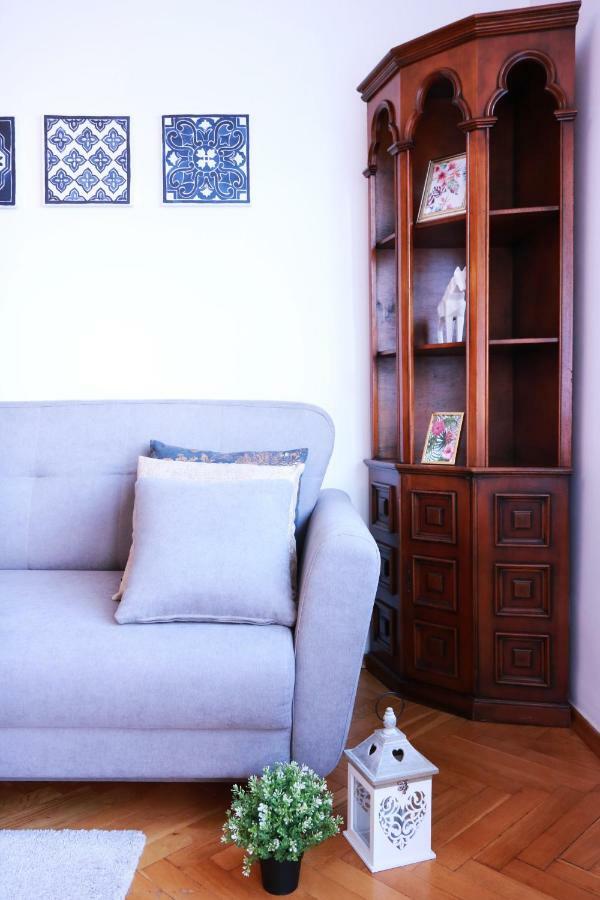 Cozy And Great Location By Cooee Apartments Варшава Екстериор снимка